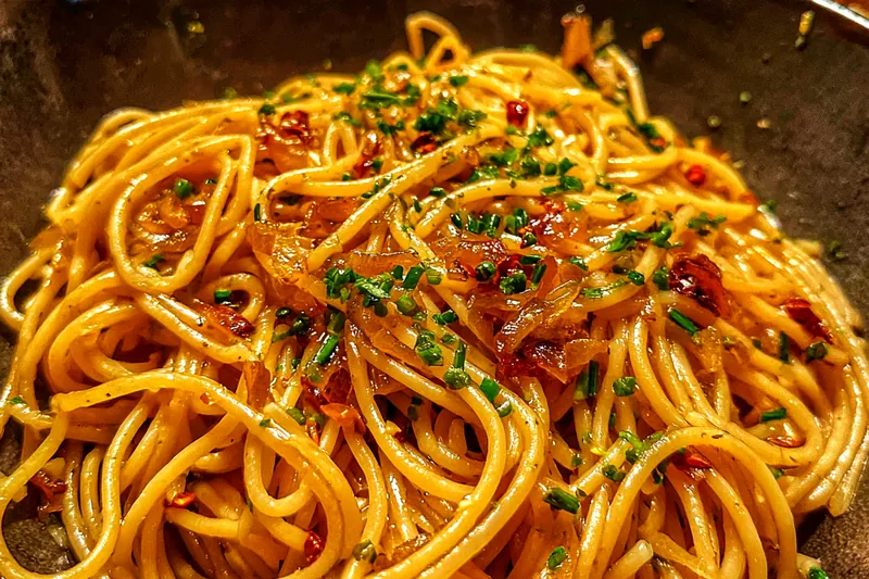 Fresh ingredients for Caramelized Onion Chili Pasta